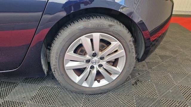 Peugeot 308 image 7