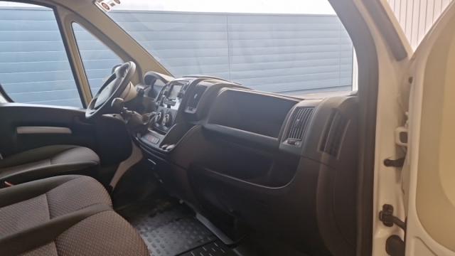 Peugeot Boxer image 6