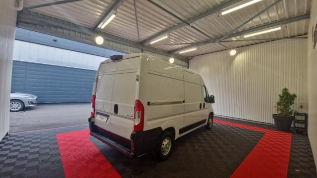 Peugeot Boxer image 8