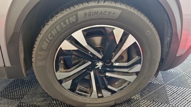 Peugeot 2008 image 6