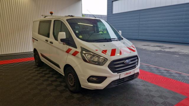 Ford Transit Custom image 2