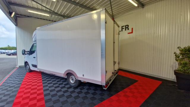 Renault Master image 8