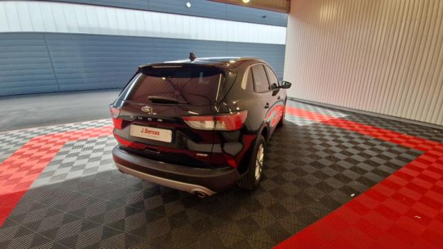 Ford Kuga image 9