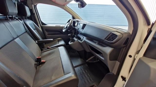 Peugeot Expert image 2