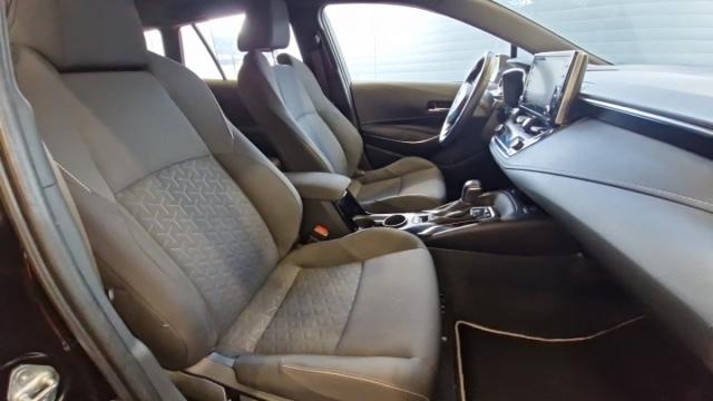 Toyota Corolla Touring Sports image 6