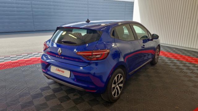 Renault Clio image 1