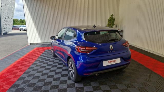 Renault Clio image 6
