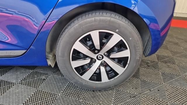 Renault Clio image 9