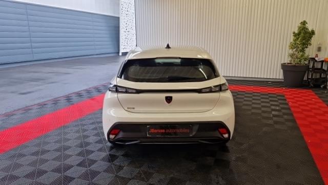 Peugeot 308 image 9
