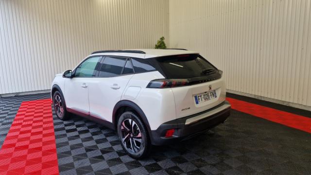 Peugeot 2008 image 6