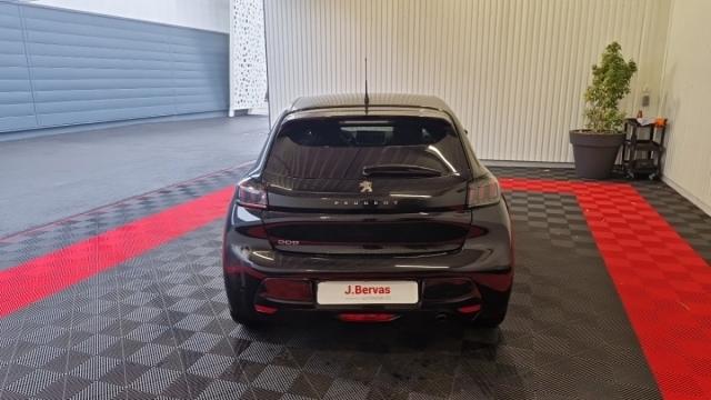 Peugeot 208 image 1