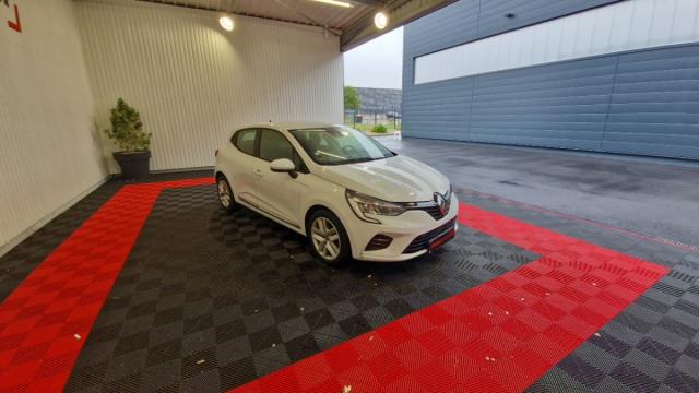 Renault Clio image 6