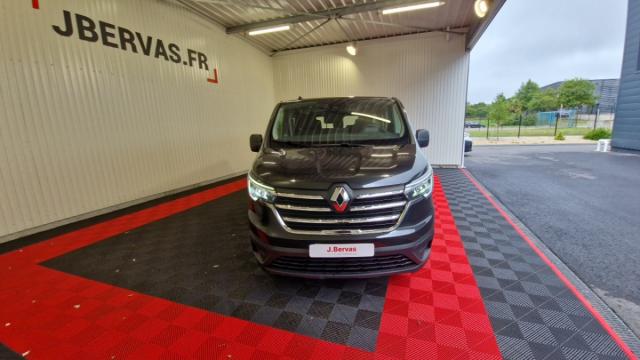 Renault Trafic image 2