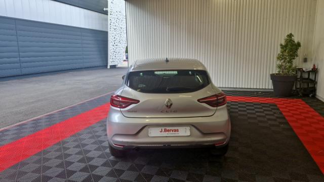 Renault Clio image 2
