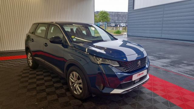 Peugeot 5008 image 1