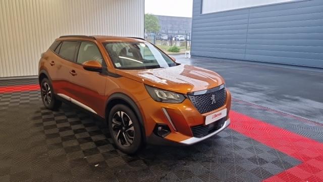 Peugeot 2008 image 1