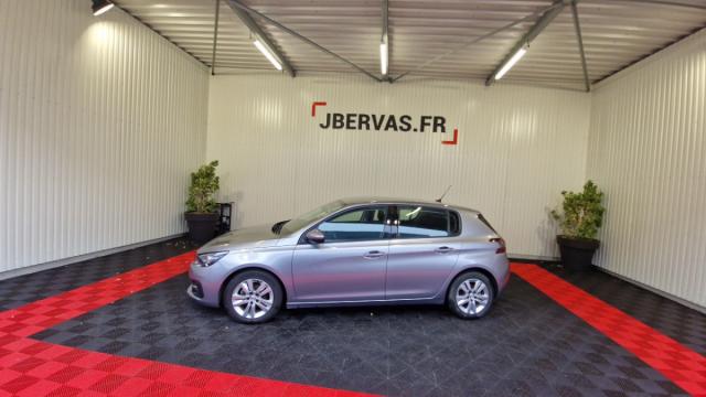 Peugeot 308 image 9