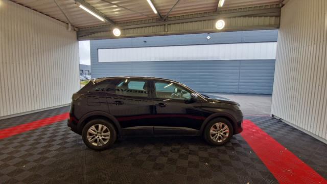 Peugeot 3008 image 2