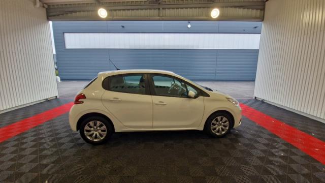 Peugeot 208 Affaire image 1