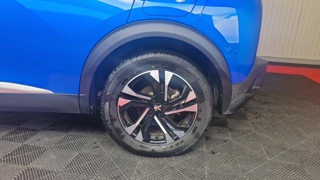 Peugeot 2008 image 8