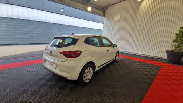 Renault Clio image 2
