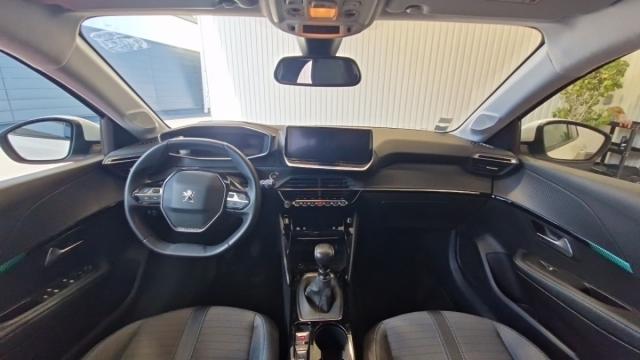 Peugeot 208 image 4