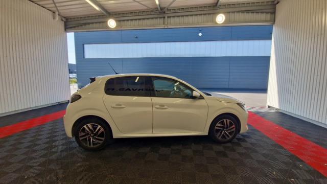 Peugeot 208 image 5