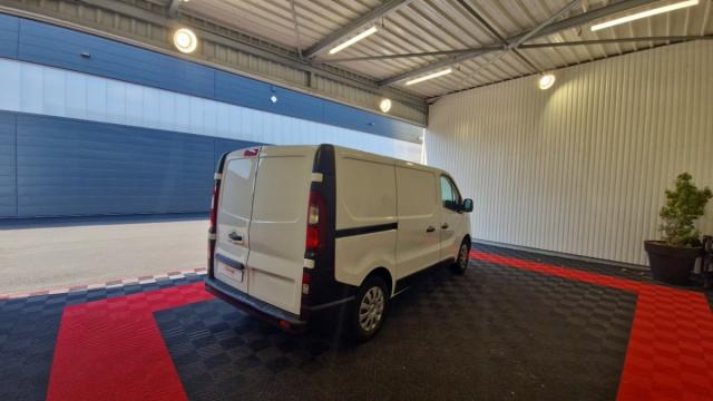 Renault Trafic image 7