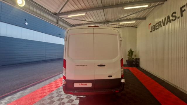 Ford Transit image 7