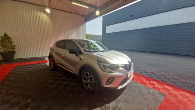 Renault Captur image 6