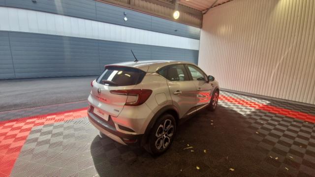Renault Captur image 8