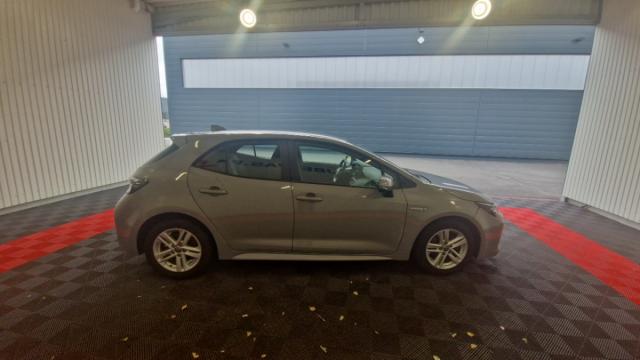 Toyota Corolla image 1