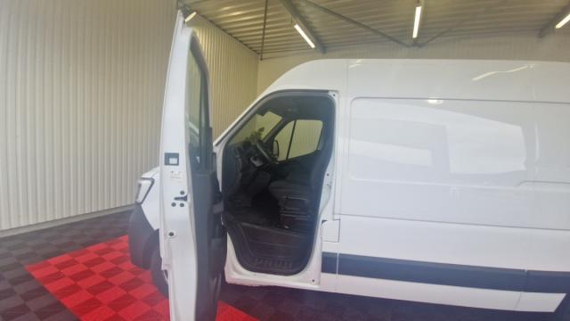 Renault Master image 4