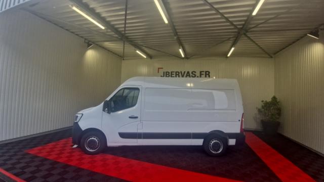 Renault Master image 8
