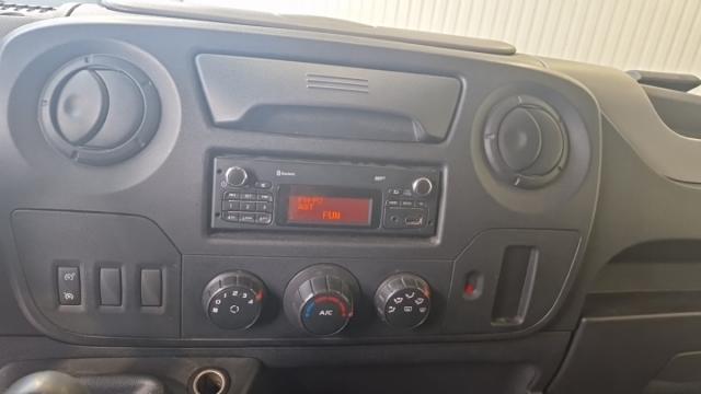 Renault Master image 7