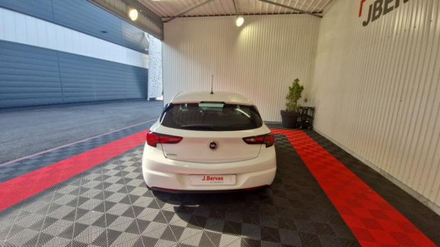 Opel Astra image 7