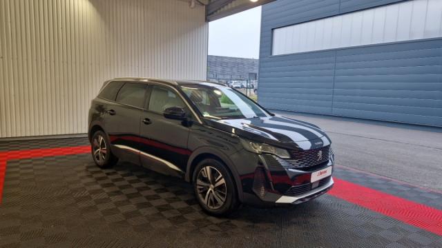 Peugeot 5008 image 1