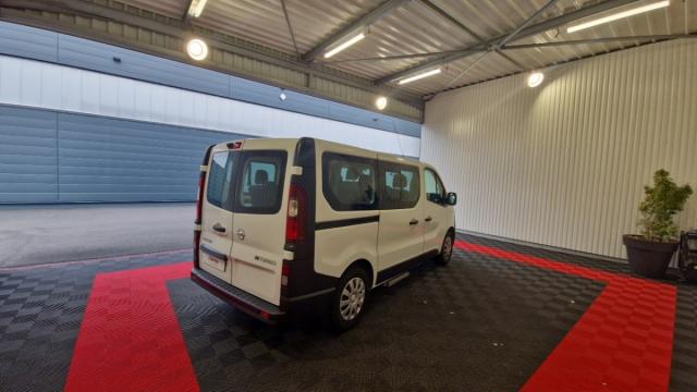 Opel Vivaro image 8
