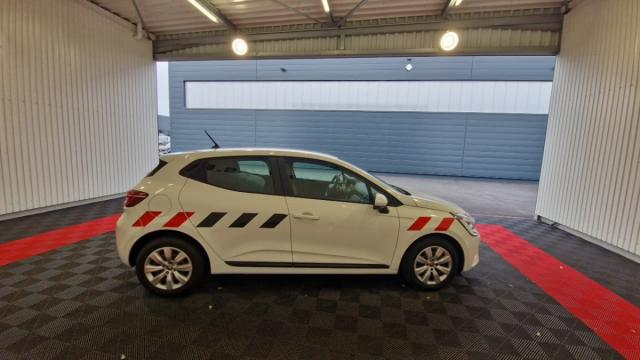 Renault Clio image 9