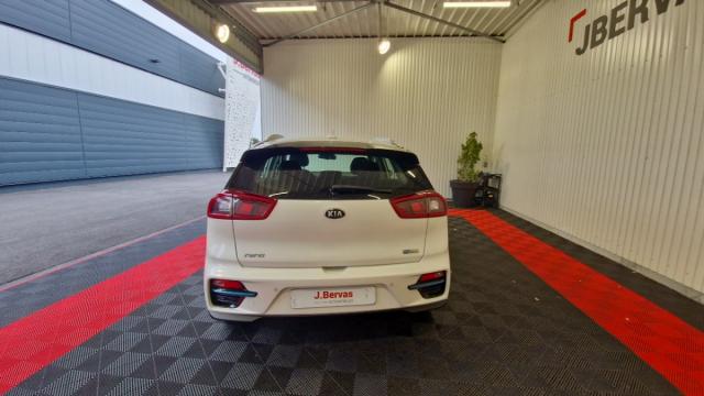 Kia E-Niro image 2