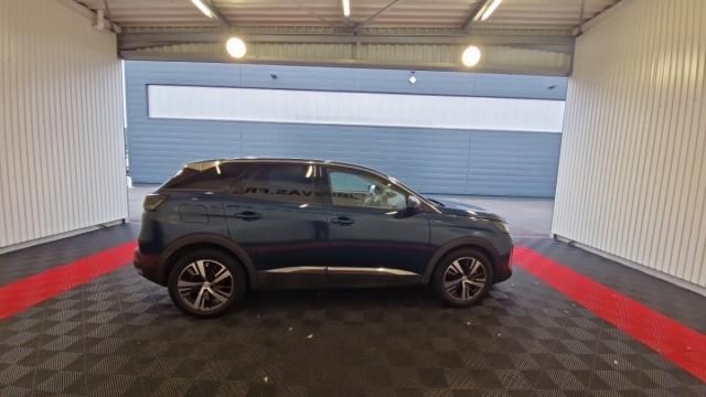 Peugeot 3008 image 2