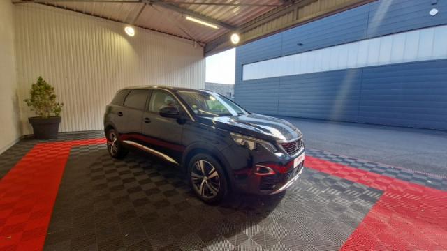 Peugeot 5008 image 9