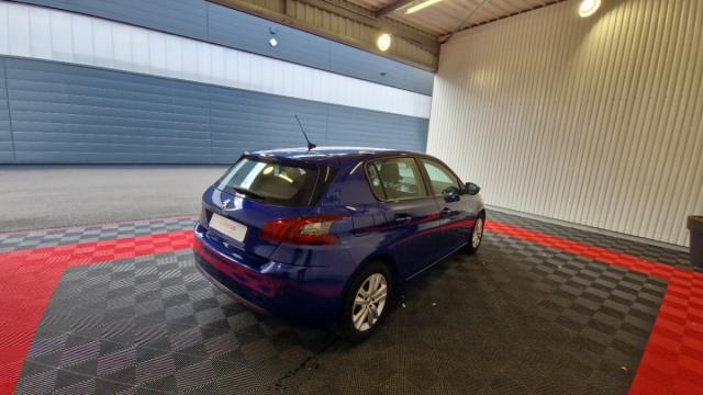 Peugeot 308 image 6