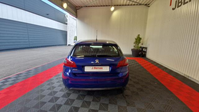 Peugeot 308 image 9