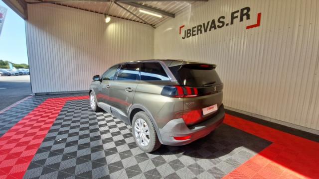 Peugeot 5008 image 9