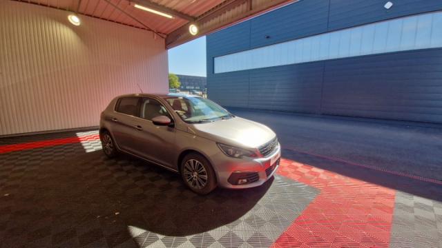 Peugeot 308 image 6