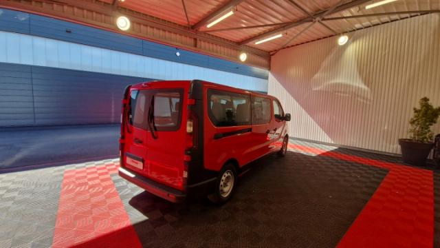 Renault Trafic image 2