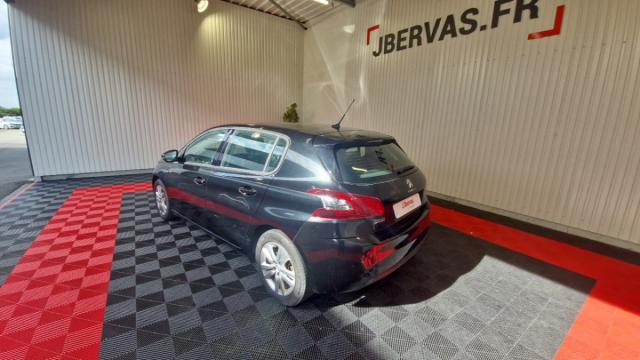 Peugeot 308 image 6