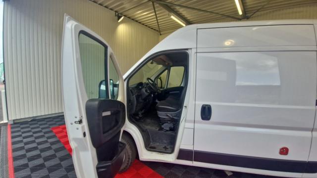 Peugeot Boxer image 8