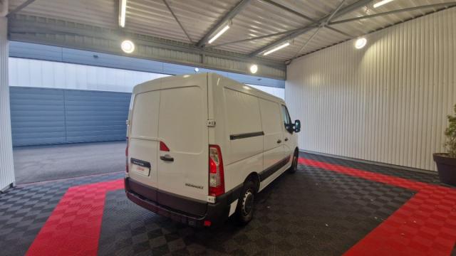 Renault Master image 2